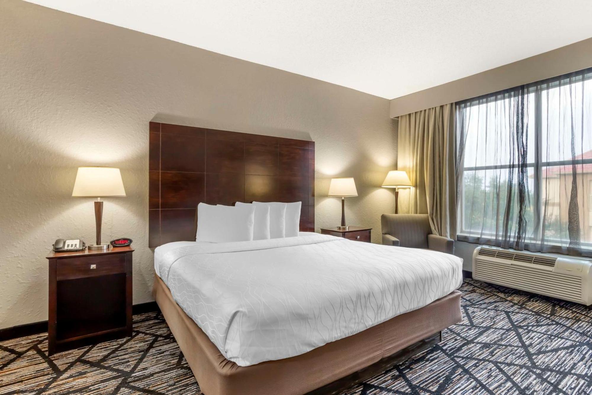 Best Western Plus Hobby Airport Inn And Suites Houston Exterior foto