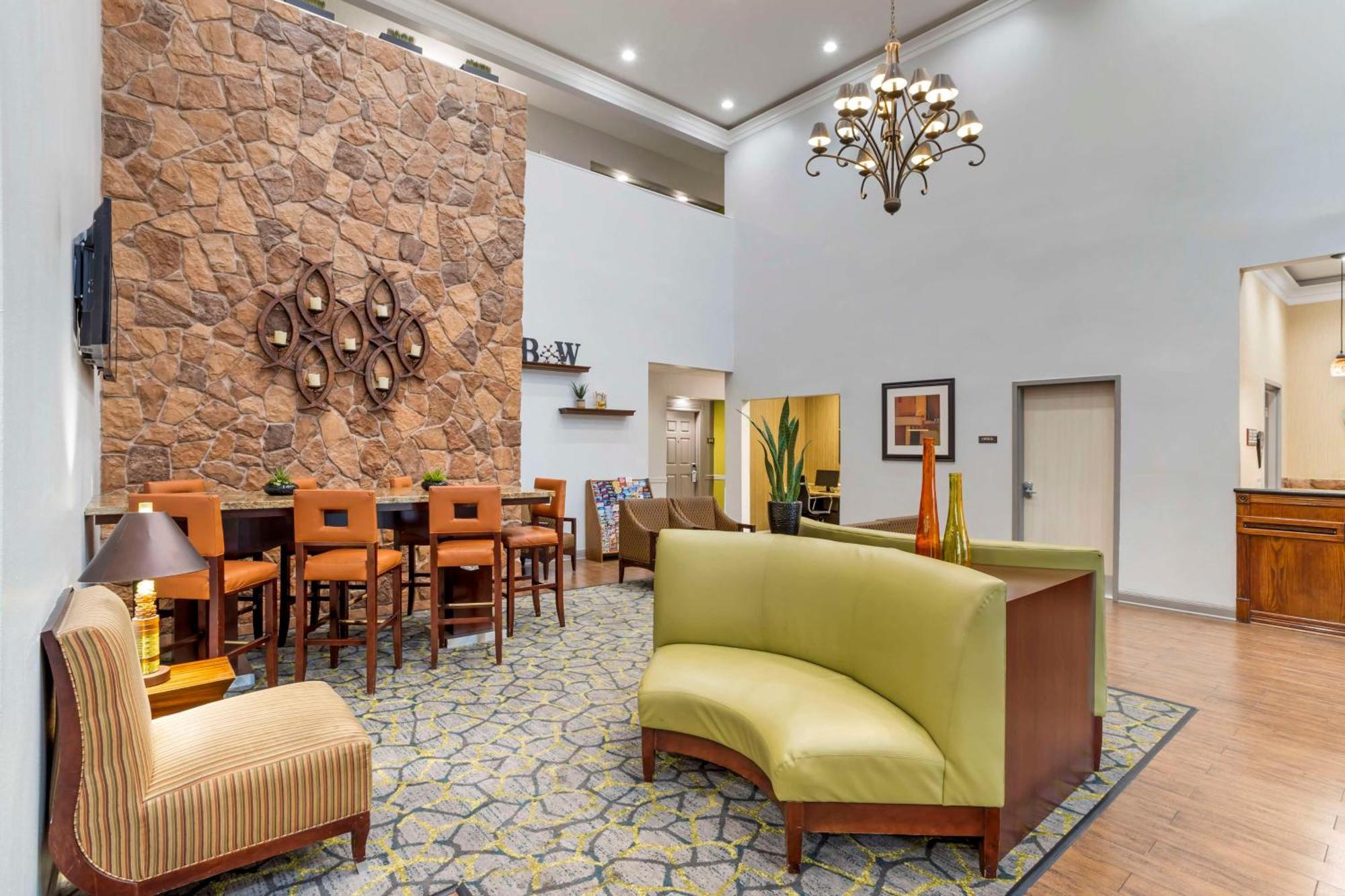 Best Western Plus Hobby Airport Inn And Suites Houston Exterior foto